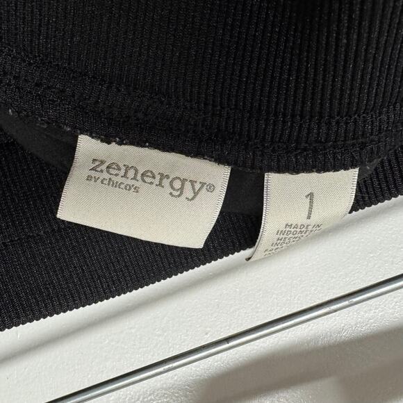 Chicos Zenergy Black Capri Pull On Active Casual Pants Womens Size 1/Medium/8 - Picture 7 of 11